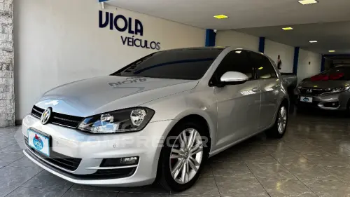 Volkswagen Golf Comfortline 1.0 TSI Total Flex Mec. 5 portas