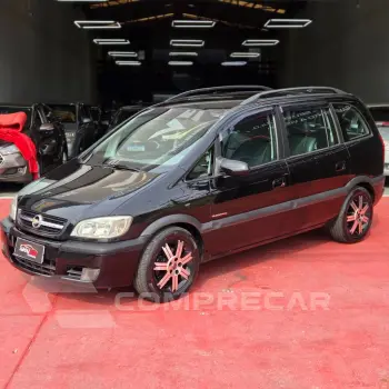 CHEVROLET Zafira Eleg.2.0 MPFI FlexPower 8V 5p Aut 4 portas