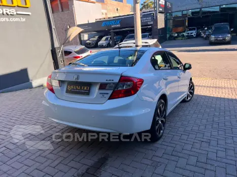 Civic Sedan LXS 1.8/1.8 Flex 16V Aut. 4p