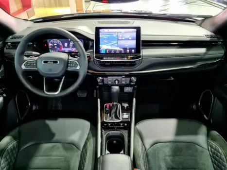 COMPASS BLACK HURRICANE 2.0 4x4 TB AUT