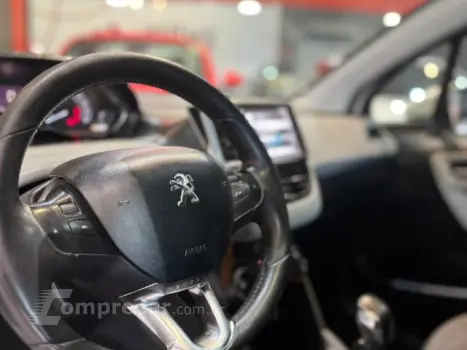 208 - 1.5 ACTIVE 8V 4P MANUAL