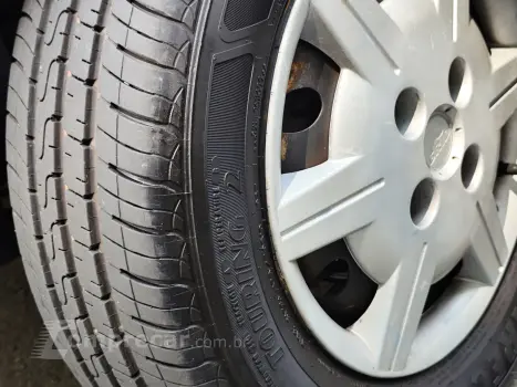 CLASSIC 1.0 MPFI LS 8V FLEX 4P MANUAL