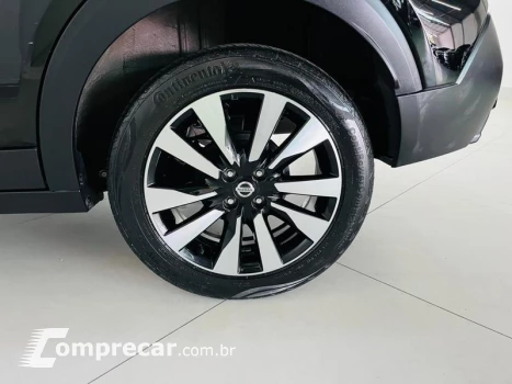 KICKS SV CVT