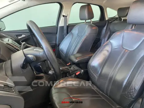 FOCUS 1.6 SE 16V FLEX 4P POWERSHIFT