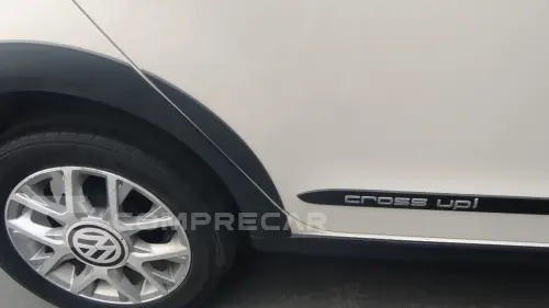 up! cross 1.0 T. Flex 12V 5p