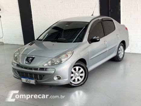 PEUGEOT 207 Sed. Passion XR Sport 1.4 Flex 8V 4p 4 portas