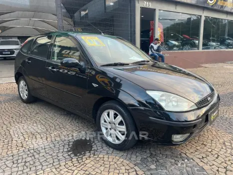 Focus Ghia  2.0 16V/ 2.0 16V Flex 5p Aut