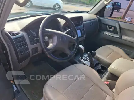 Pajero Full 3.2 Hpe 4X4 16V Turbo Intercooler Diesel 4P Auto