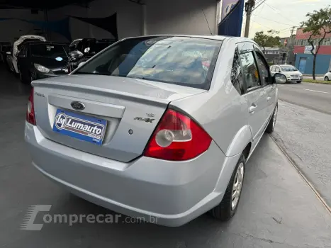 FIESTA 1.6 Rocam Sedan 8V