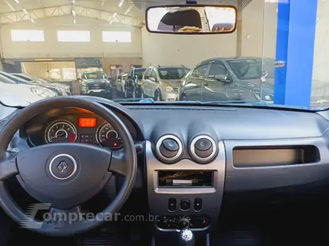 Logan 1.6 Expression 8V Flex 4P Manual