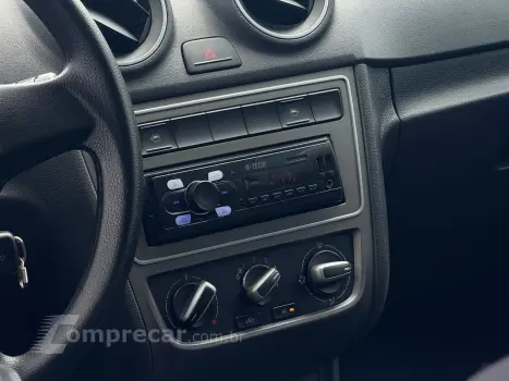 VOYAGE 1.0 12V MPI Totalflex