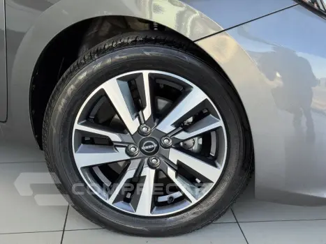 Versa Sedan 1.6 16V 4P FLEX ADVANCE XTRONIC AUTOMÁTICO CVT