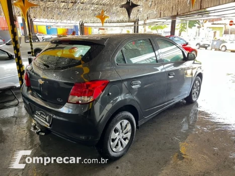 ONIX - 1.0 MPFI LT 8V 4P MANUAL