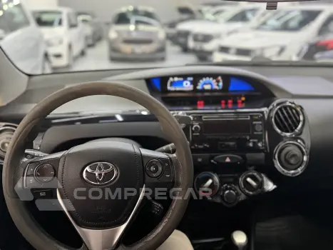 ETIOS 1.5 XS Sedan 16V