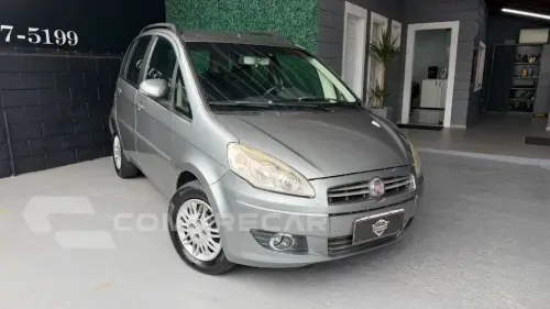 Fiat Idea ATTRACTIVE 1.4 Fire Flex 8V 5p 4 portas