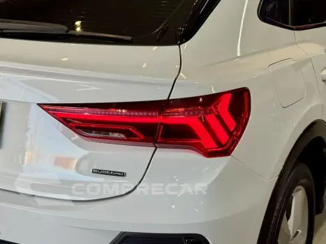 Q3 2.0 40 TFSI GASOLINA SPORTBACK PERFORMANCE BLACK QUATTRO