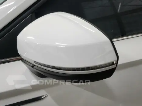 TAOS 1.4  250 TSI TOTAL FLEX HIGHLINE AUTOMÁTICO