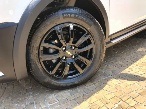 Onix 1.4 Mpfi Activ 8V Flex 4P Automático