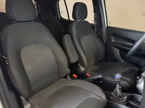 Uno 1.4 4P FLEX SPORTING