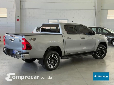 HILUX 2.8 D-4D TURBO DIESEL CD SRX 4X4 AUTOMÁTICO