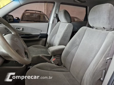 TUCSON 2.0 MPFI GLS 16V 143CV 2WD GASOLINA 4P AUTOMÁTICO