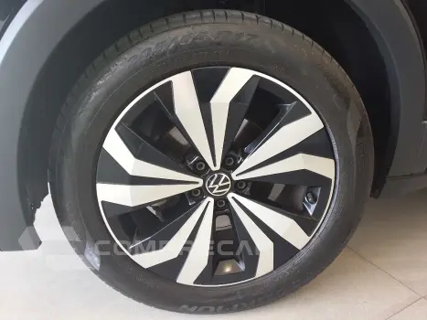 T-CROSS 1.0 200 TSI TOTAL FLEX COMFORTLINE AUTOMÁTICO