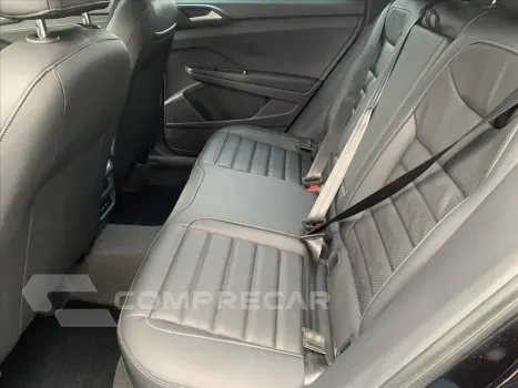 TAOS 1.4 250 TSI TOTAL FLEX HIGHLINE AUTOMÁTICO