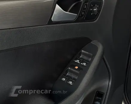 JETTA Highline 2.0 TSI 16V 4p Tiptronic