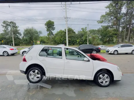Golf 2.0 4P AUTOMÁTICO