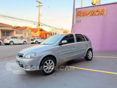 CHEVROLET Corsa Hat. Premium 1.4 8V ECONOFLEX 5p 4 portas