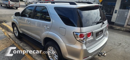 HILUX SW4 2.7 SR 4X2 16V