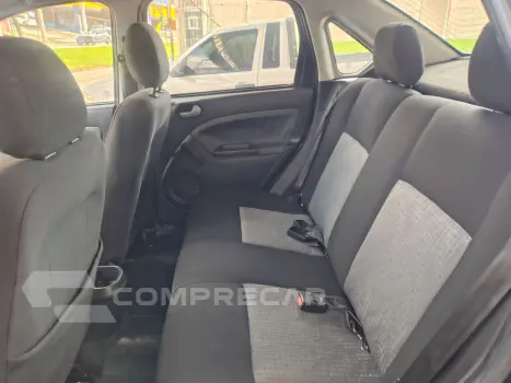 FIESTA 1.6 ROCAM SE SEDAN 8V