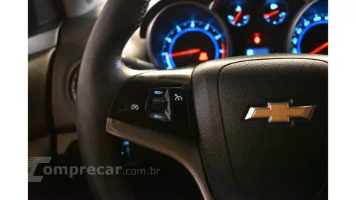 CRUZE SEDAN - 1.8 LT 16V 4P AUTOMÁTICO