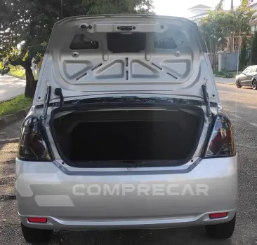 FIESTA 1.6 MPI Class Sedan 8V