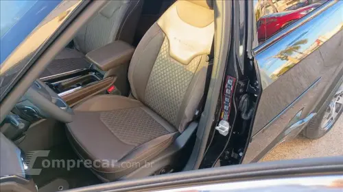 COMMANDER 1.3 T270 Turbo Overland