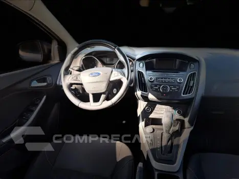 FOCUS 2.0 SE Plus Fastback 16V