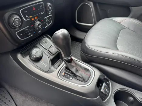 Compass 2.0 16V Diesel Trailhawk 4X4 Automático