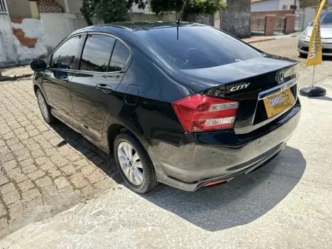 CITY 1.5 LX Sedan 16V