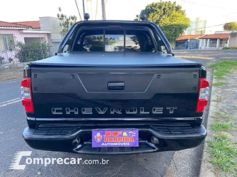 S10 2.4 MPFI 4X2 CD 8V