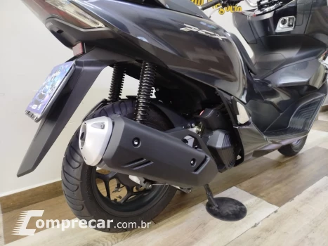 PCX 160