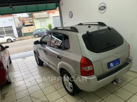 TUCSON 2.0 GL 2WD 16V