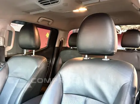 L200 TRITON 2.4 16V TURBO DIESEL SPORT SAVANA SERTÔES CD 4P