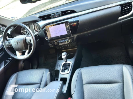 HILUX 2.8 D-4D TURBO DIESEL CD SRX 4X4 AUTOMÁTICO