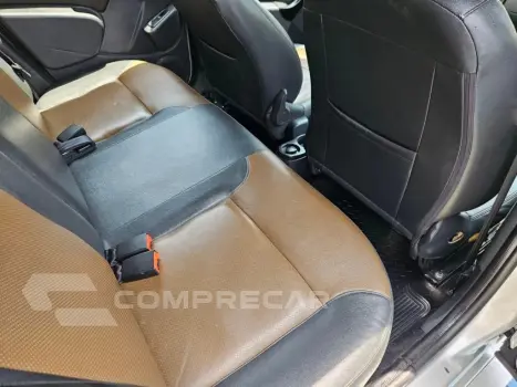 DUSTER 2.0 DYNAMIQUE 4X2 16V FLEX 4P AUTOMÁTICO