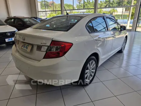 Civic 1.8 16V 4P LXS AUTOMÁTICO
