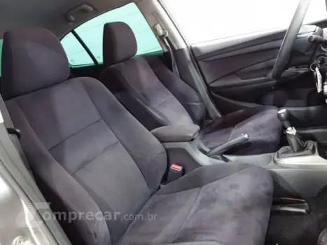 CITY - 1.5 LX 16V 4P MANUAL