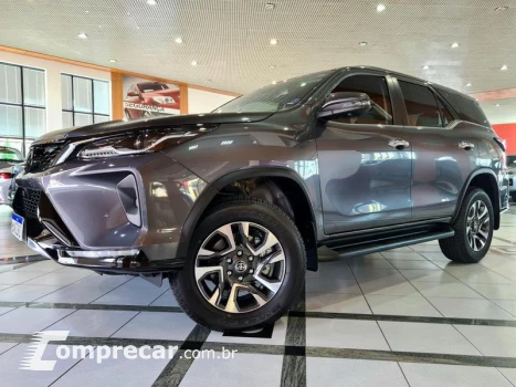 Toyota SW4 DSL 4X4 SRX PLATINUM AT 7S 4 portas