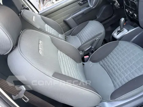 Strada 1.8 16V FLEX ADVENTURE LOCKER CABINE ESTENDIDA AUTOMA