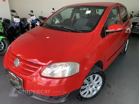 Volkswagen FOX 1.6 MI Plus 8V 4 portas
