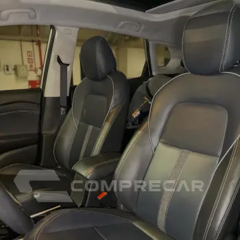 TRACKER 1.2 Turbo Premier